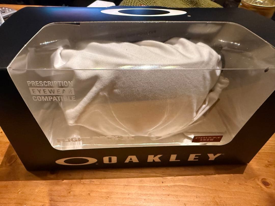 Oakley フライトデッキ ゴーグル 収納袋付き