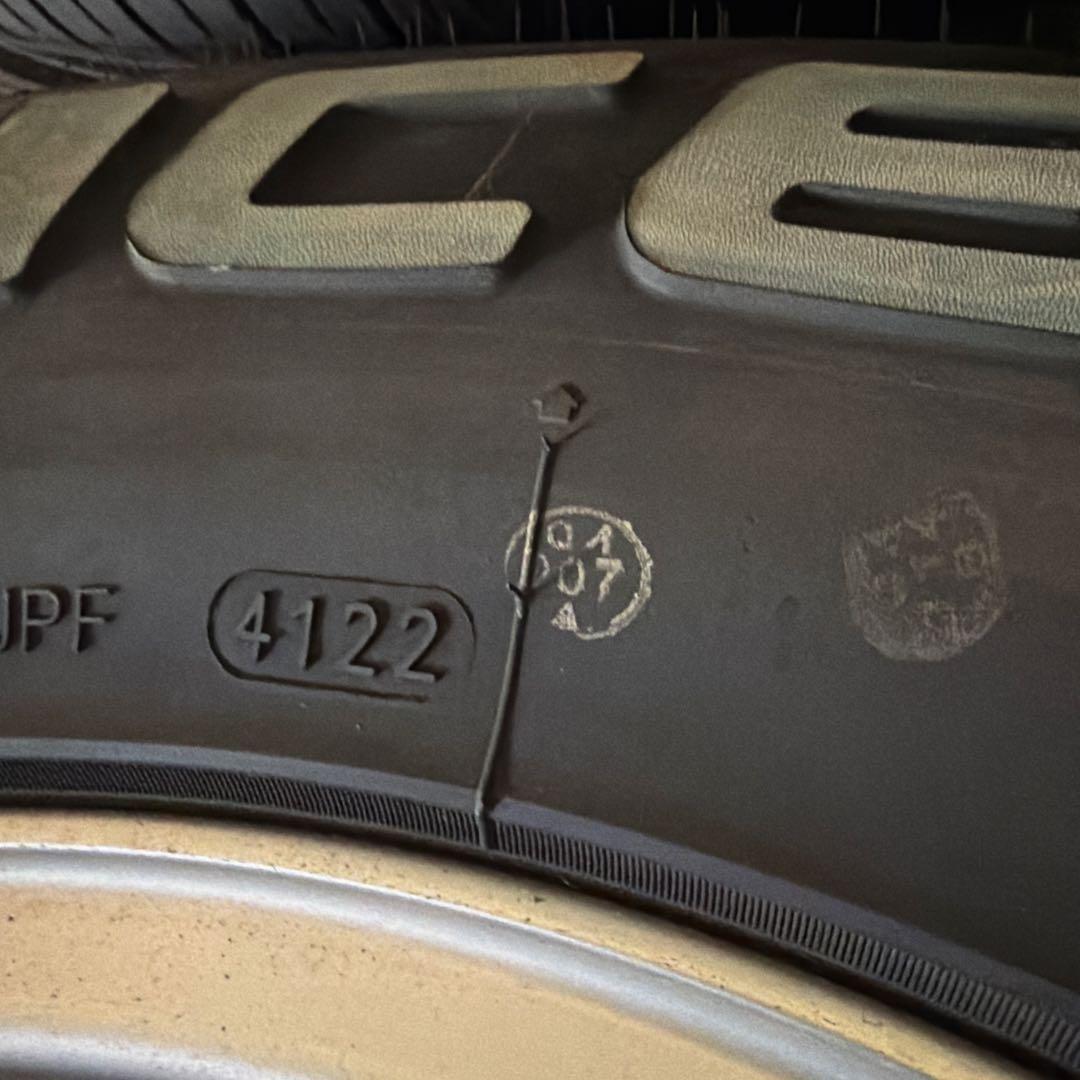 GRIPMAX スタッドレスタイヤ 265/70R17