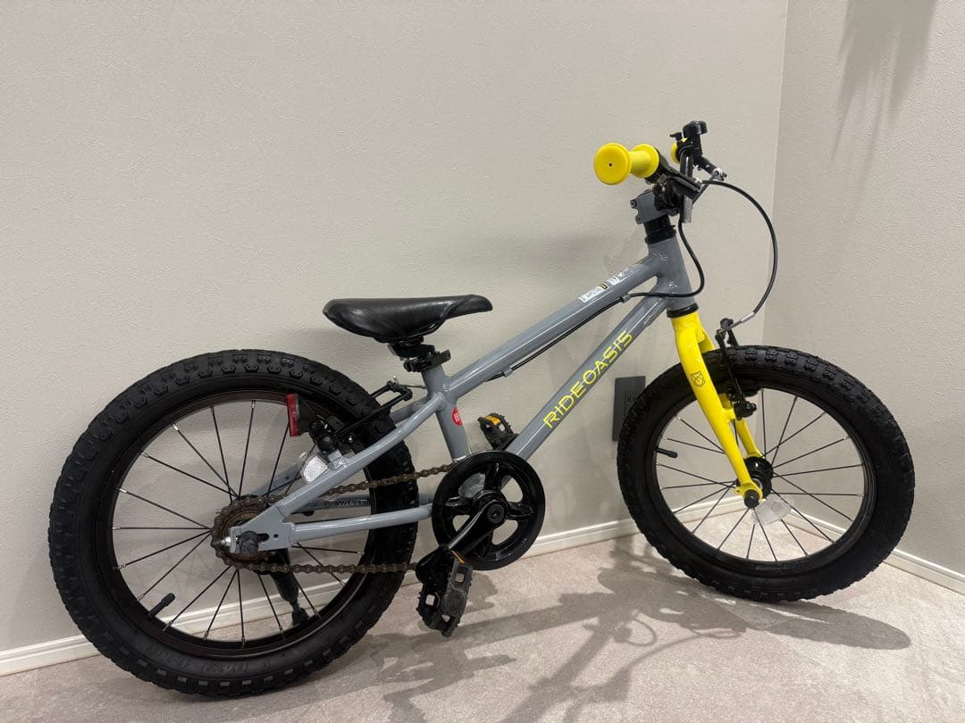 ヨツバサイクル　RIDE OASIS 16インチ キッズ自転車 グレー/イエロー