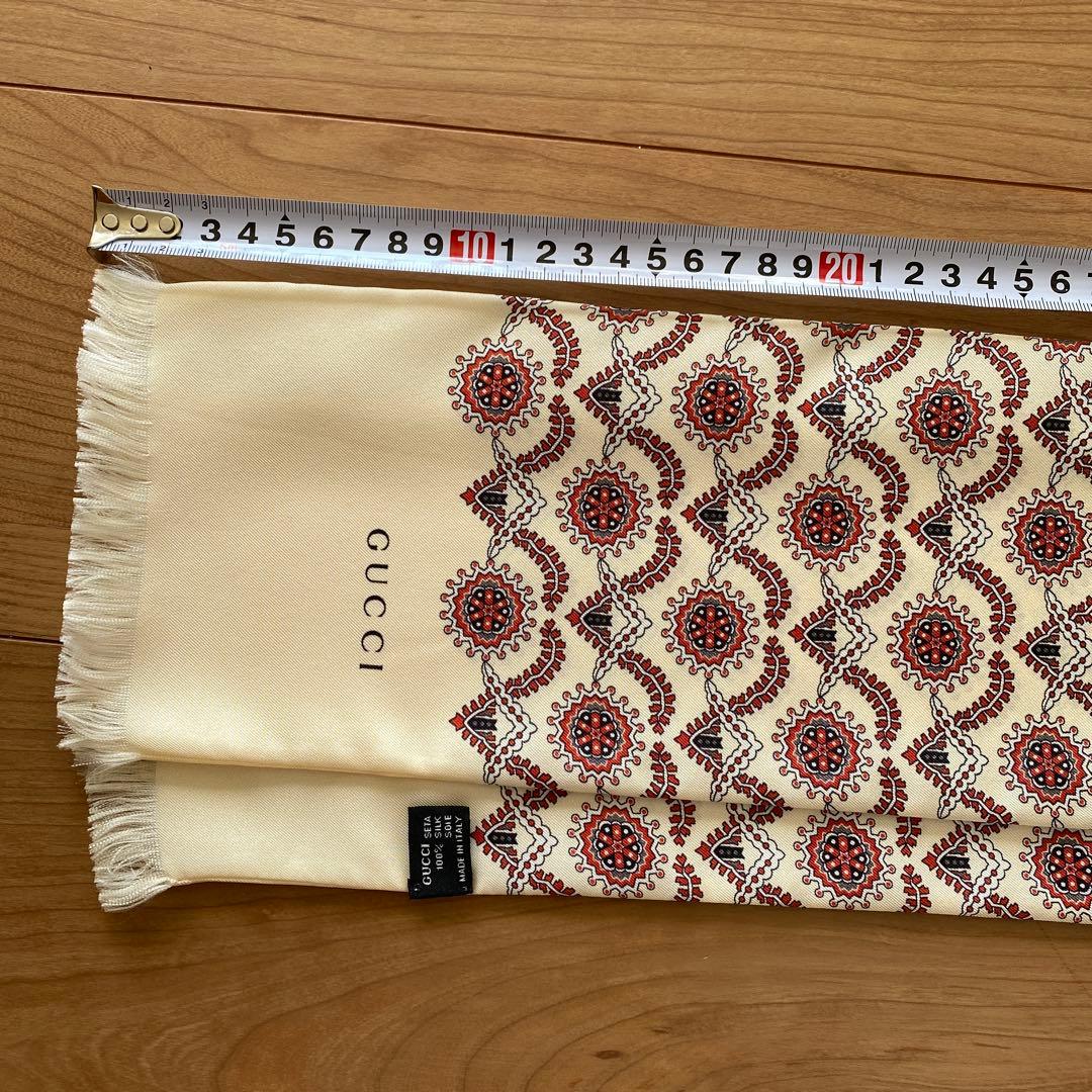 GUCCI 花柄 シルクスカーフ フリンジ付き