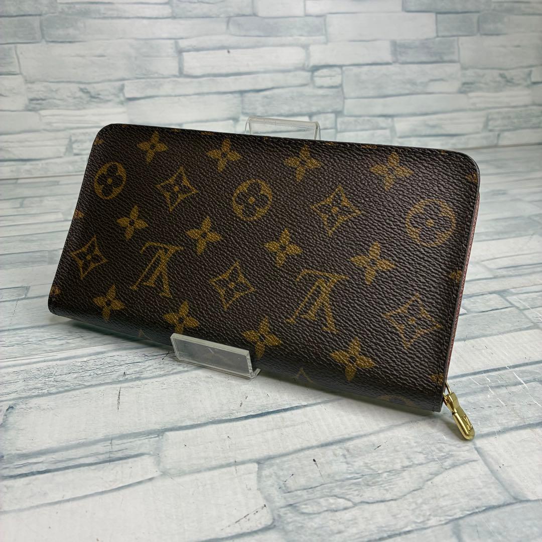 未使用級　90 ルイヴィトン　モノグラム　長財布　ラウンドファスナー　hq2