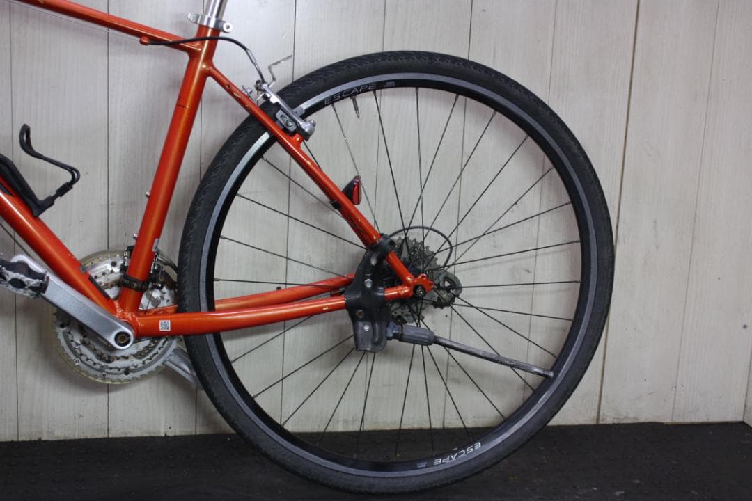 GIANT ESCAPE R3 700C 24速 470mm オレンジ色 クロス