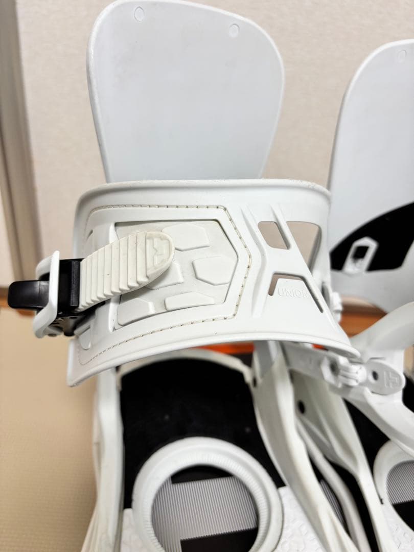 21-22 UNION STRATA M ホワイト