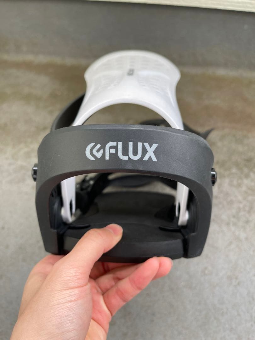 FLUX PR スノーボードビンディング ブラック/ホワイト