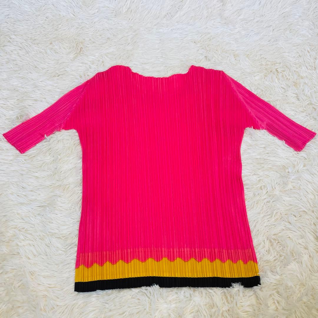 ★希少品 イッセイミヤケ PLEATS PLEASE 半袖 フリーサイズ ピンク