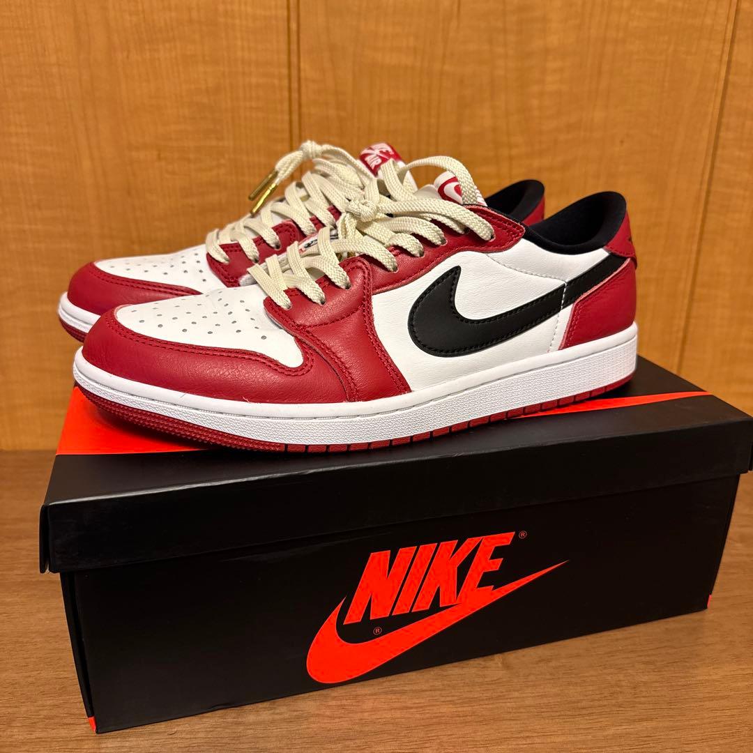 美品　NIKE Air Jordan 1 Low Chicago 27.5