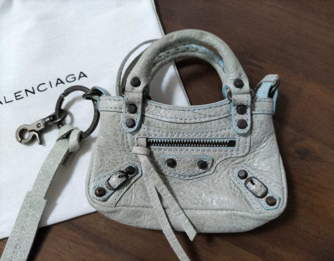 【最終価格】希少　BALENCIAGA バレンシアガ　ミニバッグ型　キーホルダー