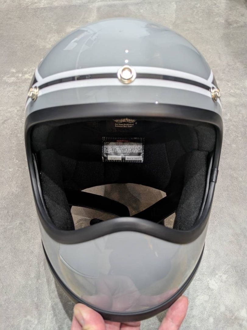 【美品】TT&COトゥーカッターヘルメット　ストロボフラッシュ　グレー