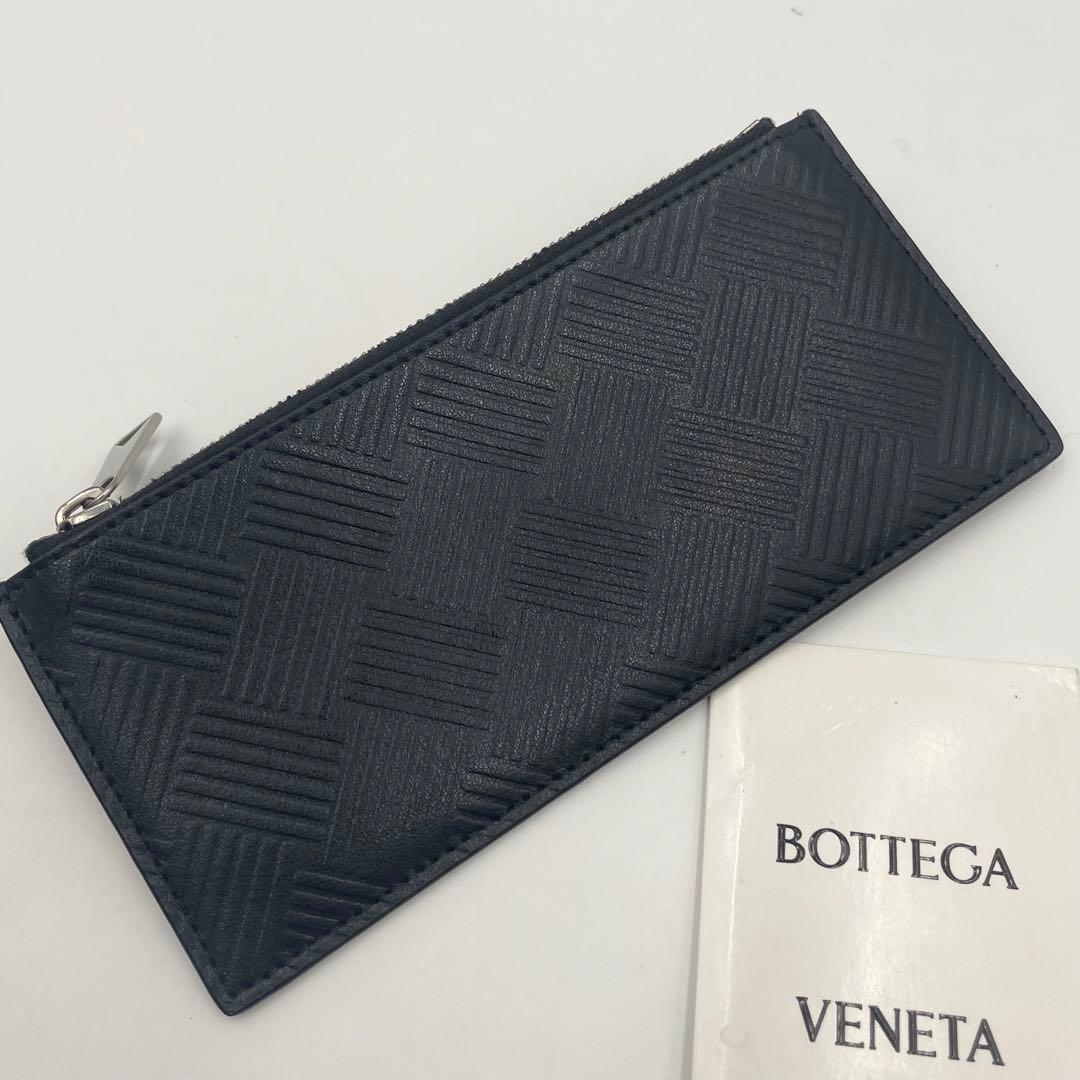 BOTTEGA VENETA ブラックレザーケース