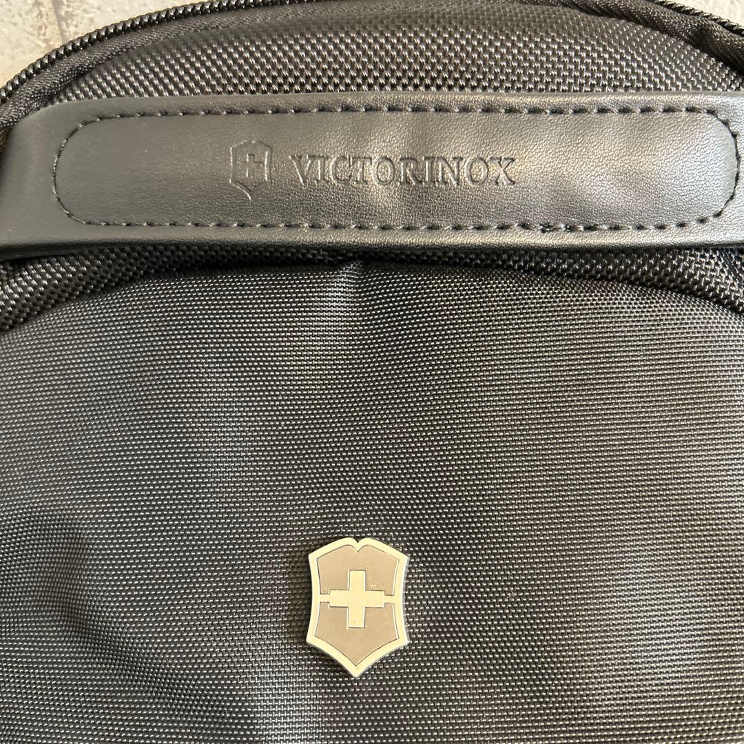 ❤️新品未使用❤️Victorinox ❤️ボディバッグ タブレットスリング 黒軽い