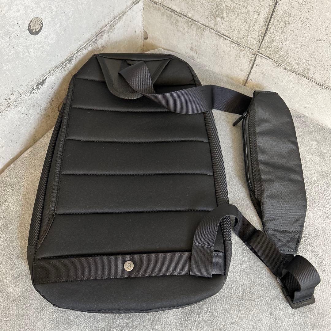 ❤️新品未使用❤️Victorinox ❤️ボディバッグ タブレットスリング 黒軽い