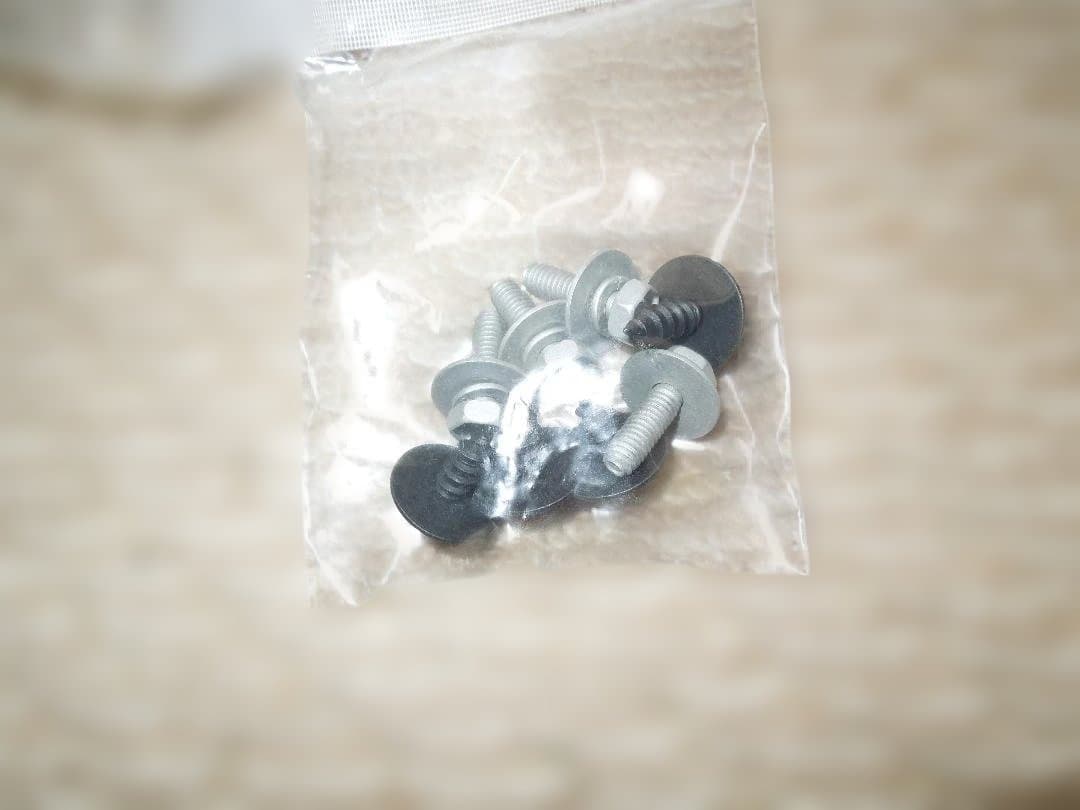 トヨタ純正品 未使用 GRヤリス GEN1 ブレーキダクト 左右セット ネジ付