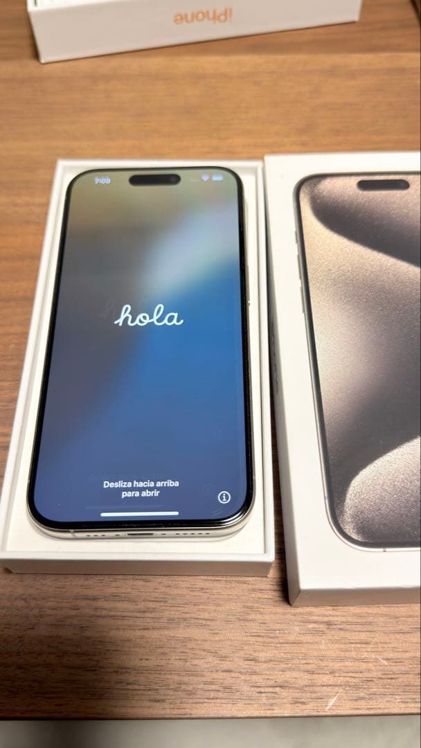 iPhone15pro 256GB ナチュラルチタニウム 美品