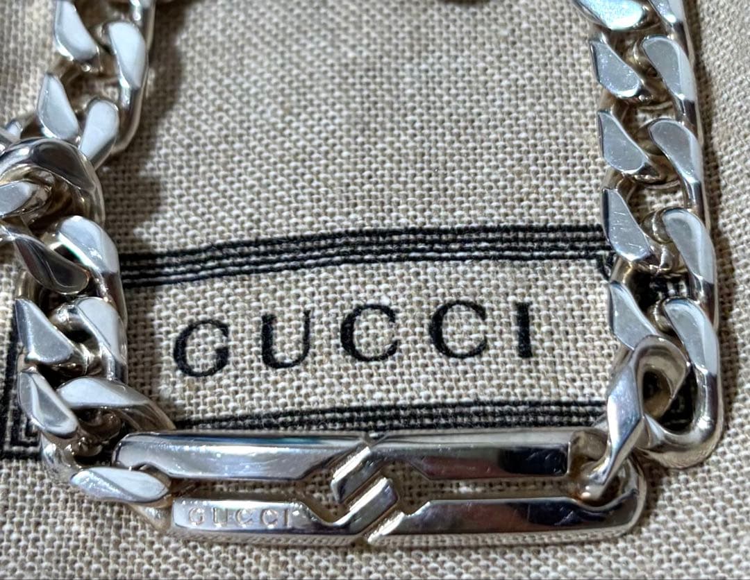 GUCCI シルバーブレスレット