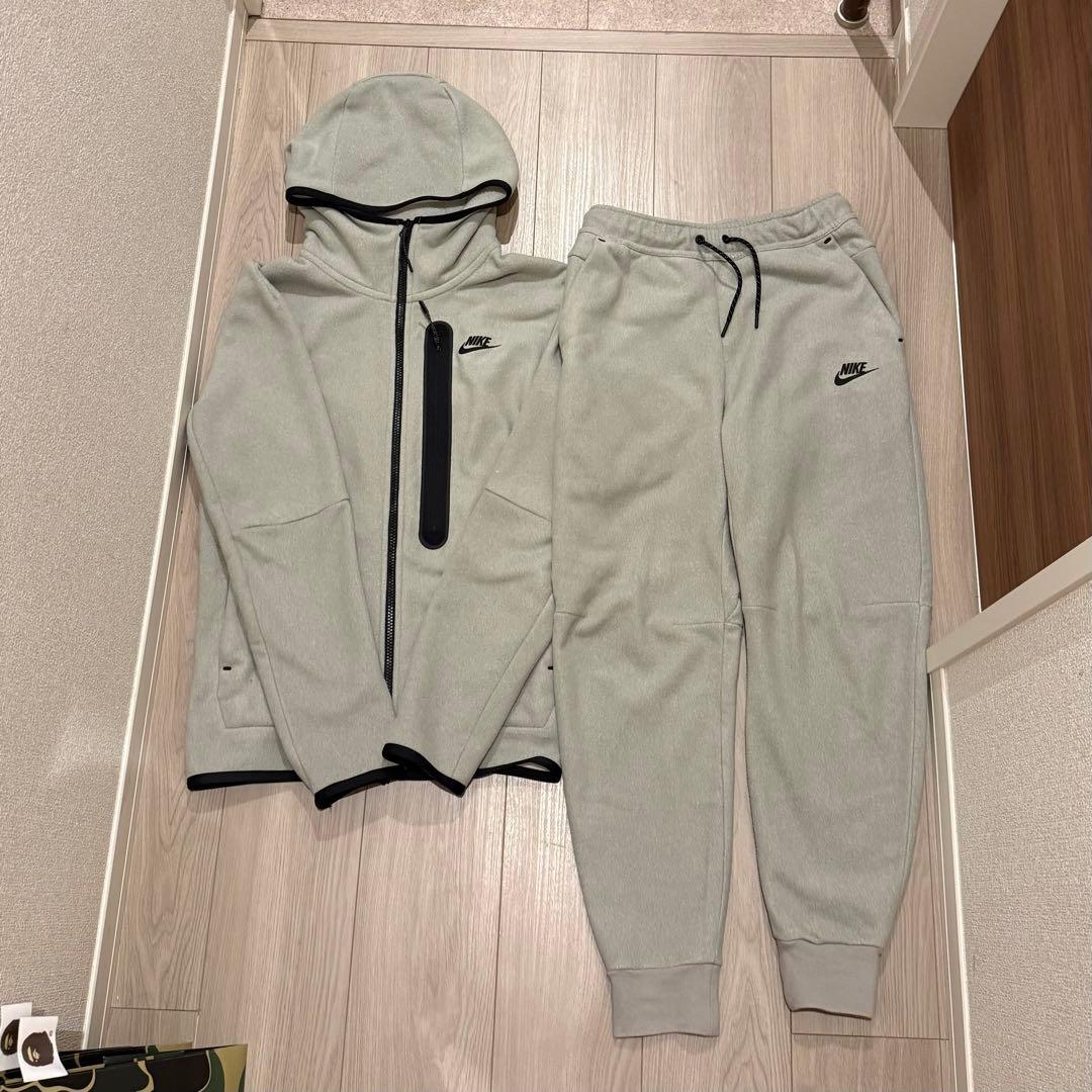 ナイキ テックフリース セットアップ 上下