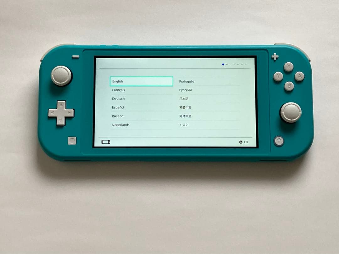 Nintendo Switch liteとアダプター