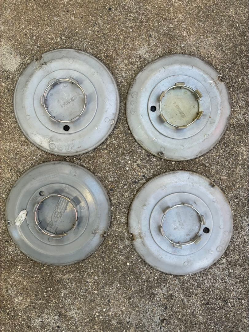 スタッドレスタイヤ ダンロップ 205-65-R16