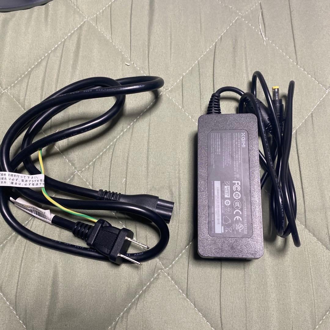 \"XGIMI MoGo Pro\" モバイルプロジェクター