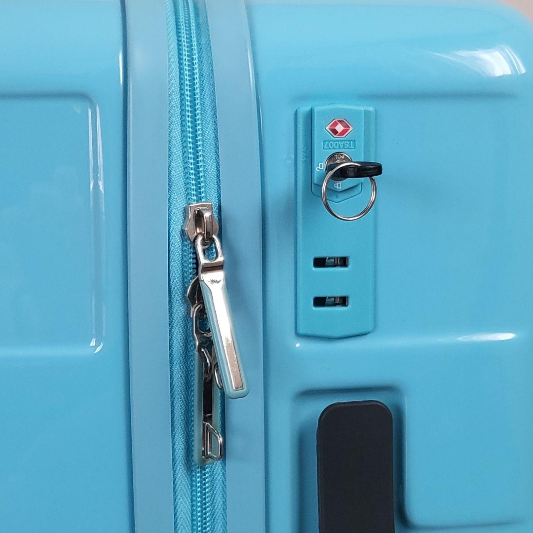 美品　PLUSONE スーツケース　機内持込可 Sサイズ TSAロック 38L