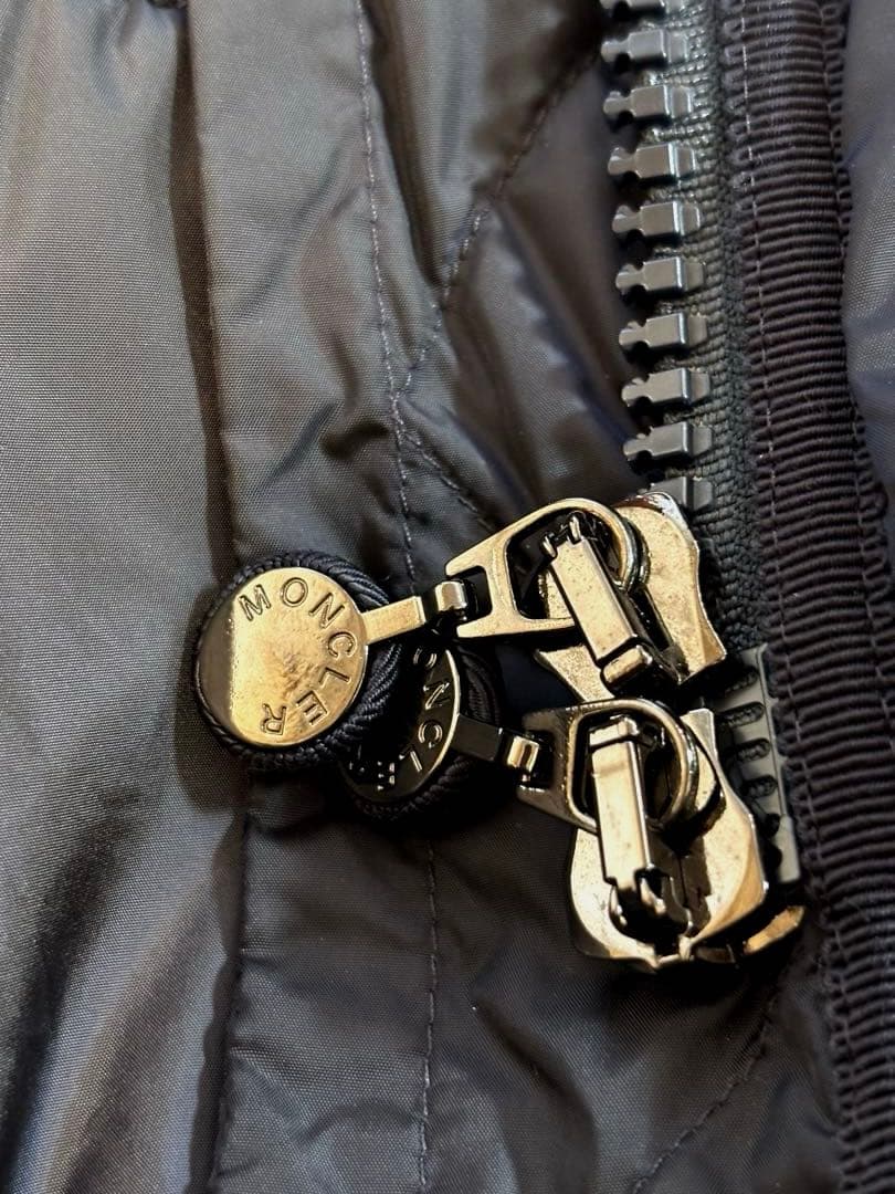【MONCLER】モンクレール ブラックダウンベスト　レディース