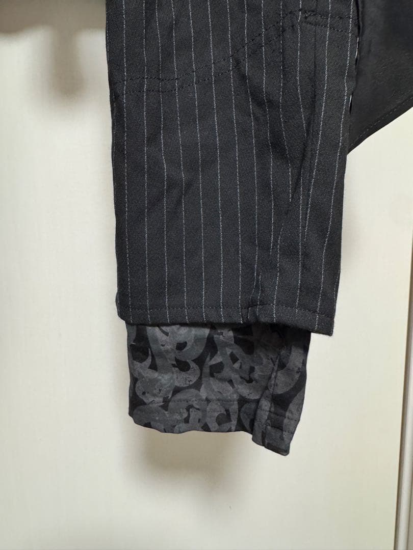 【Roen美品】ストライプ柄 ブラックデザインパンツ