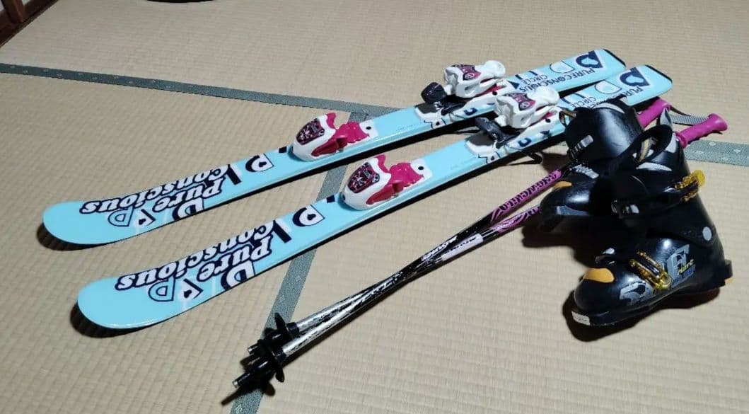 日曜割引‼️【送料込み】ジュニアカービングスキー 110cm　19~20cm