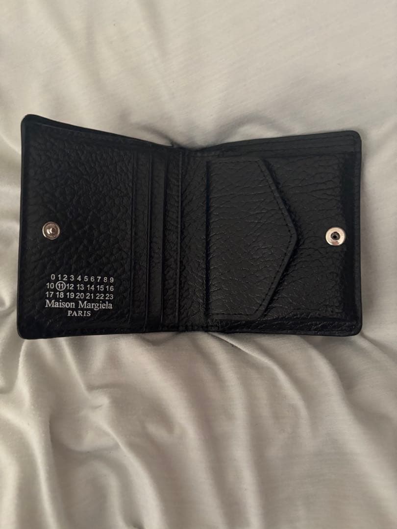 Maison Margiela ブラックレザー 二つ折り財布