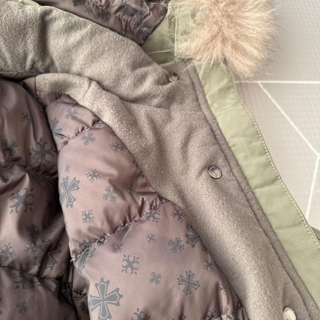 TATRAS ショートダウン　オリーブ