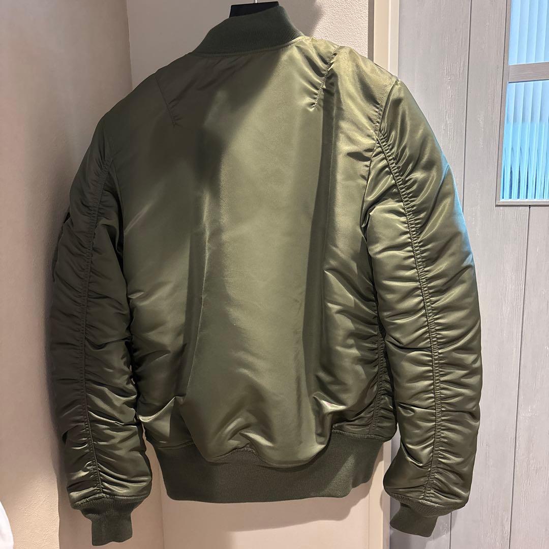 alpha industries MA-1 新品未使用タグ付き　アウター　M