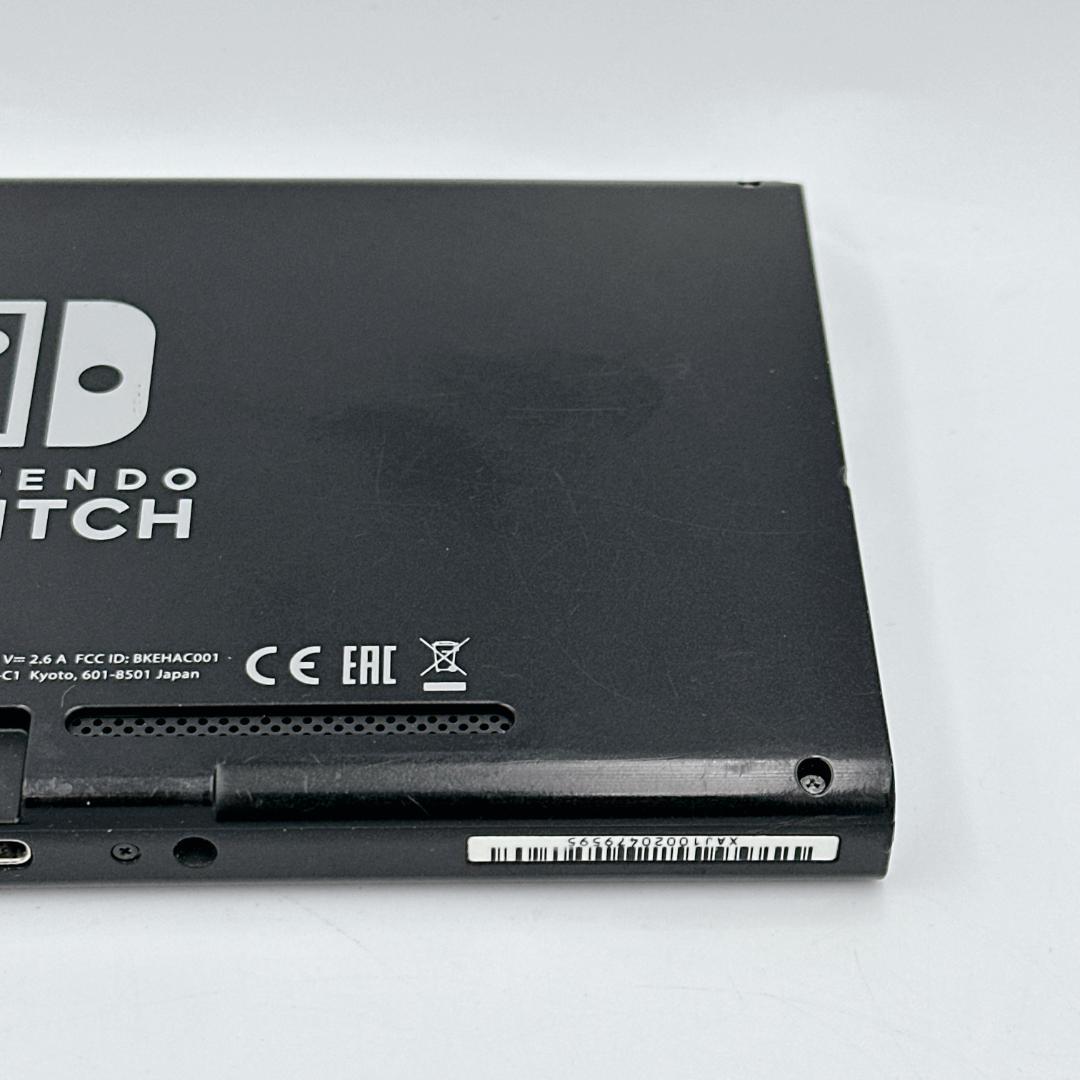 【概ね美品】Nintendo Switch 初代モデル 2018年製