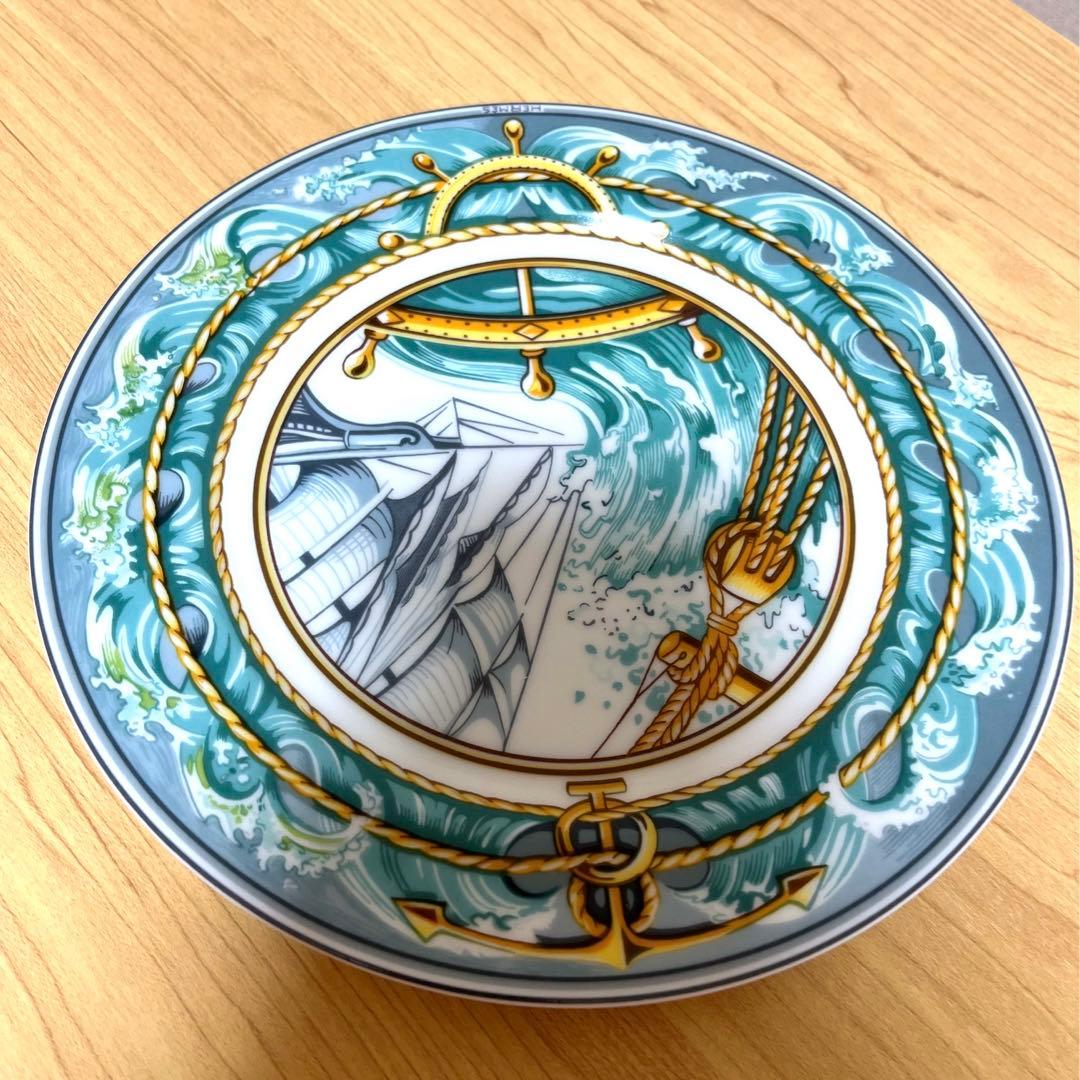 期間限定お値下げ エルメス パッチワークシリーズ 突風プレート 21cm 希少品