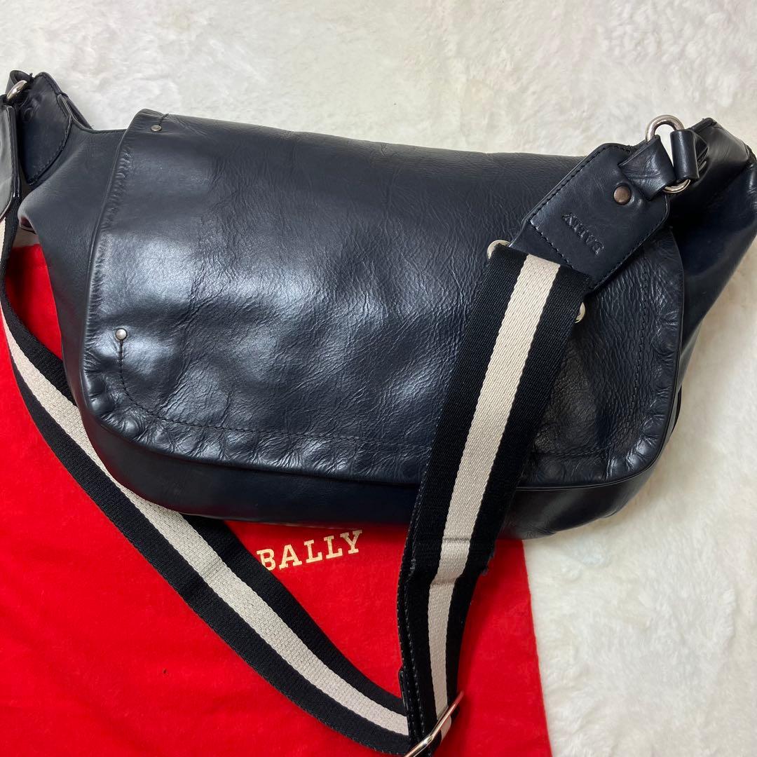 バリー トレインスポッティング 本革 レザー メッセンジャーバッグ ブラック