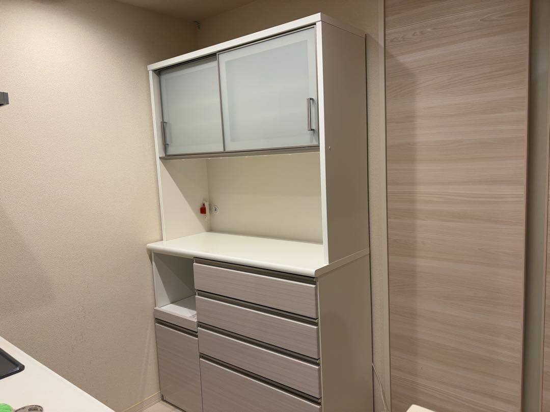 ホワイト木目調収納キャビネット　ニトリ　幅120