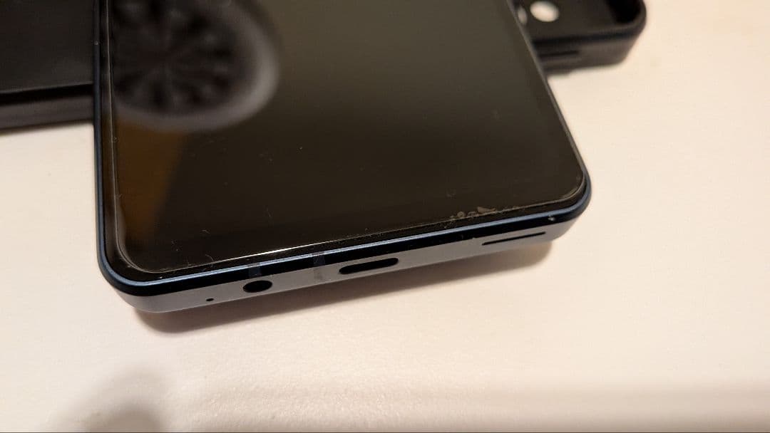 スマートフォン本体 AQUOS sense8
