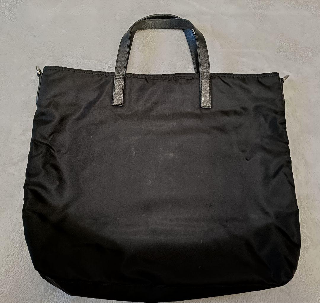 PRADA ブラック トートバッグ