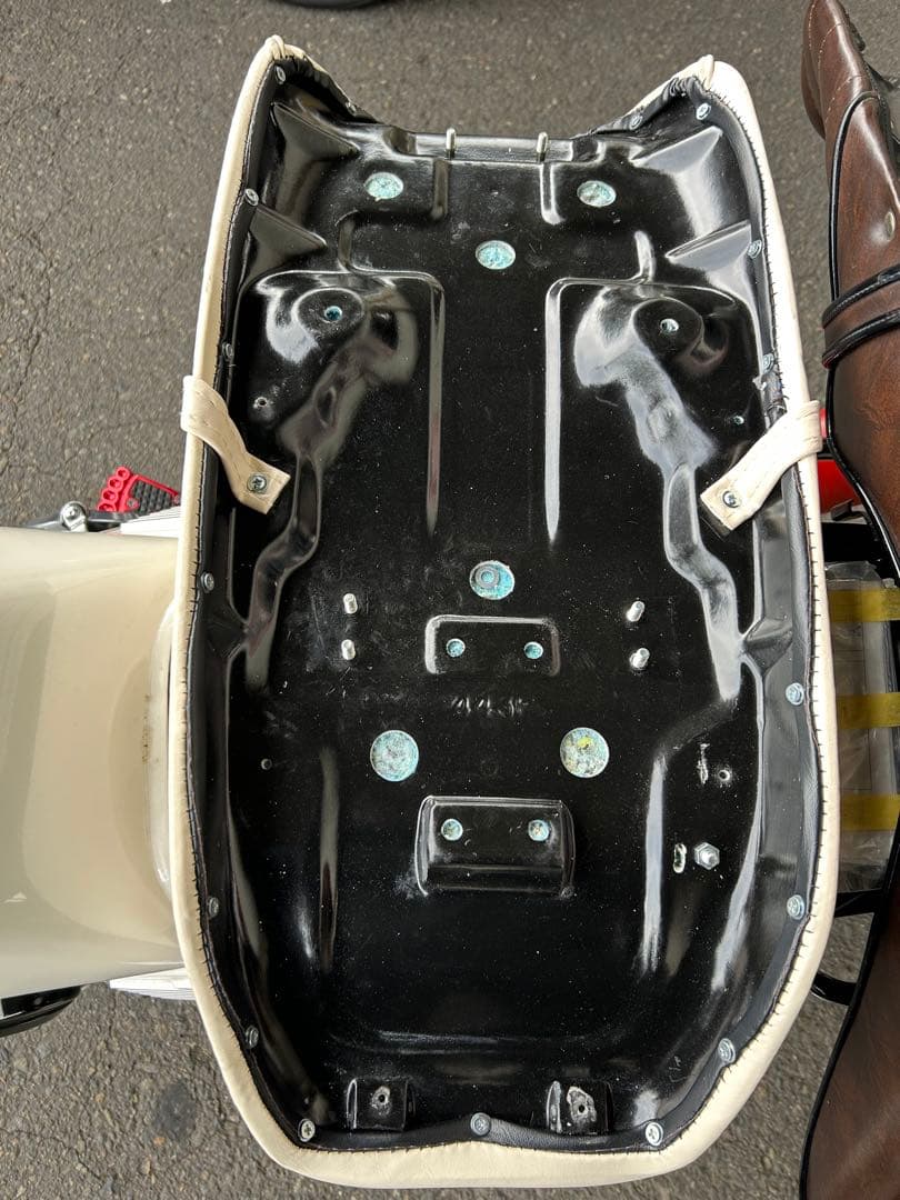 cb400n シート　ホーク3 オオカワシート　チョビ三　即日発送