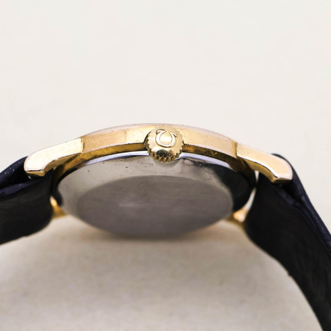 稼働 OMEGA 腕時計 手巻き 機械式 ラウンド アンティーク 2600