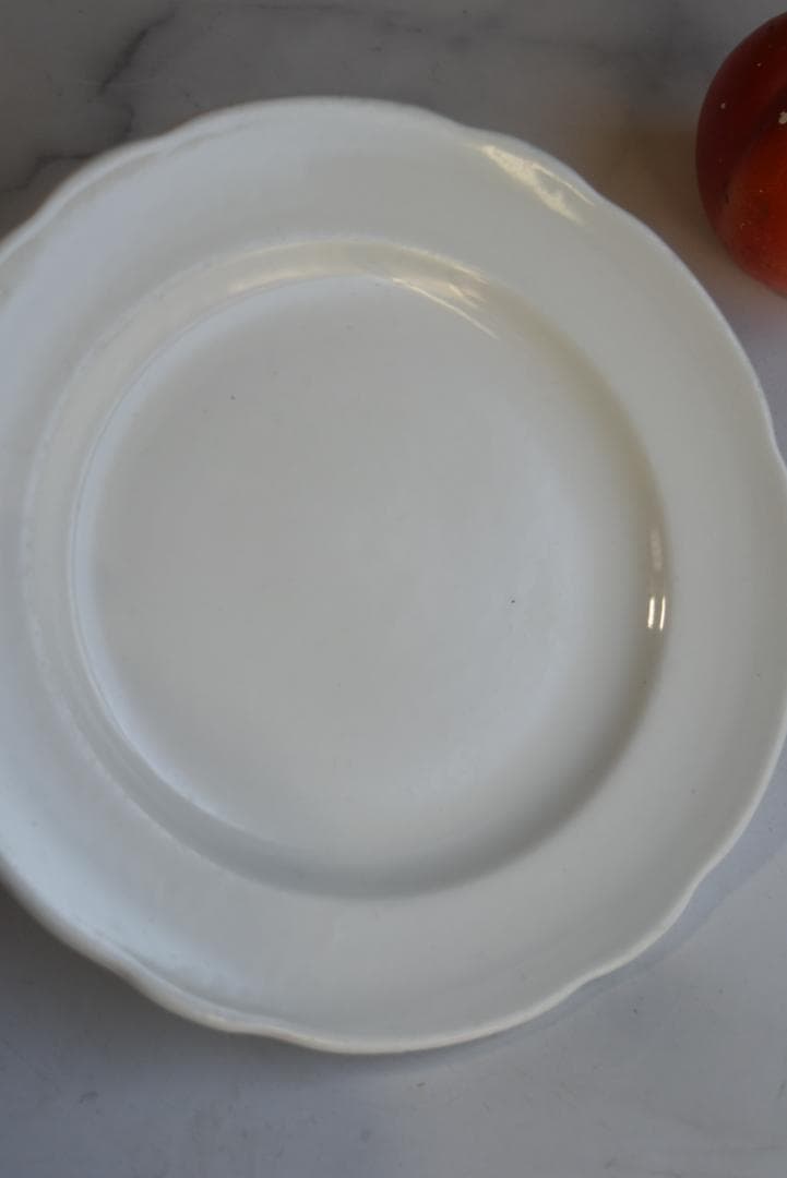 3枚組サルグミンヌ　 PYROBLAN　ビストロ白花リム皿