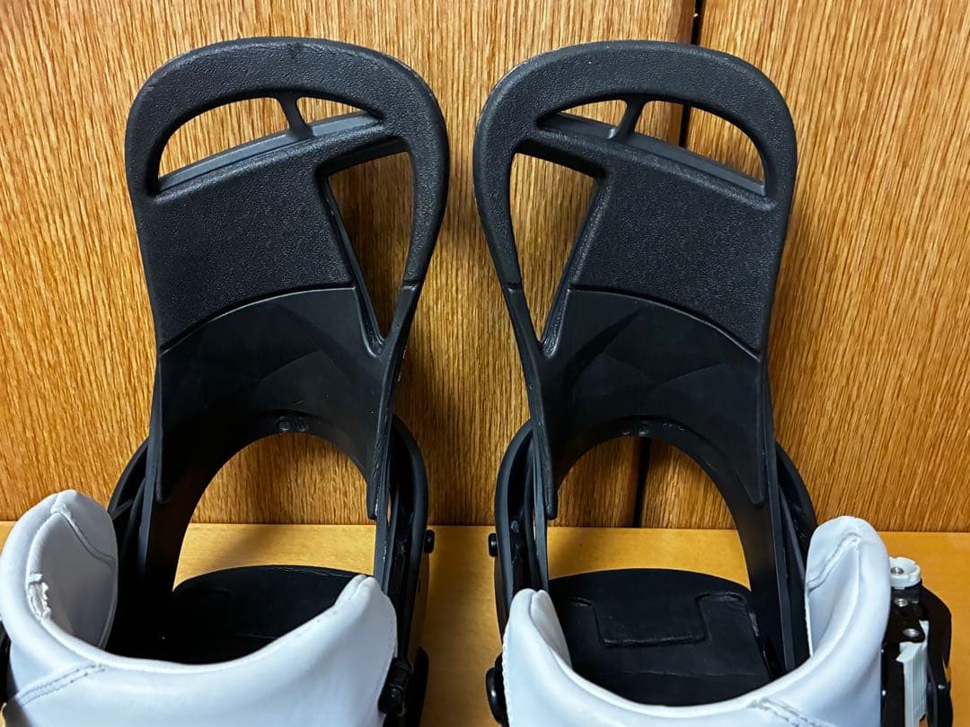 バートンBURTONバインディング【シチズン（レディースSサイズ）白×黒】キッズ