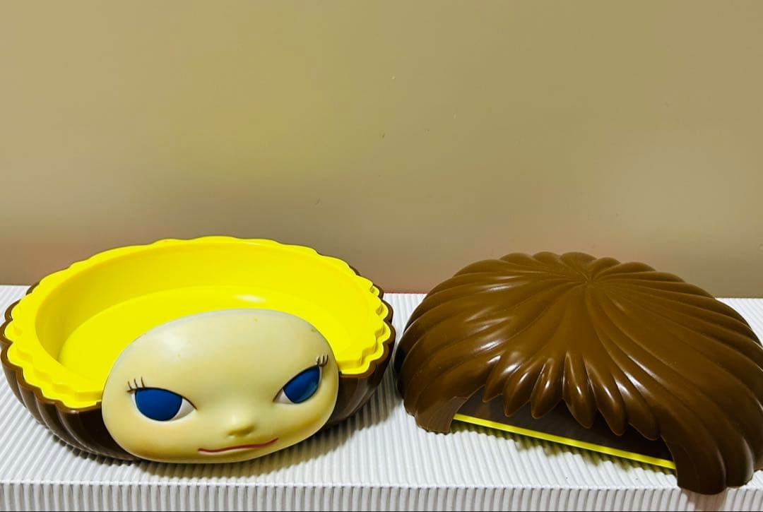 Yoshitomo Nara Gummi Girl マローネ