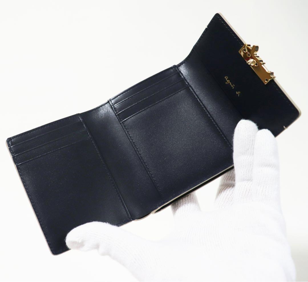 《アニエスベー》箱付未使用 イタリア製素材 エナメルレザー がま口2つ折り財布