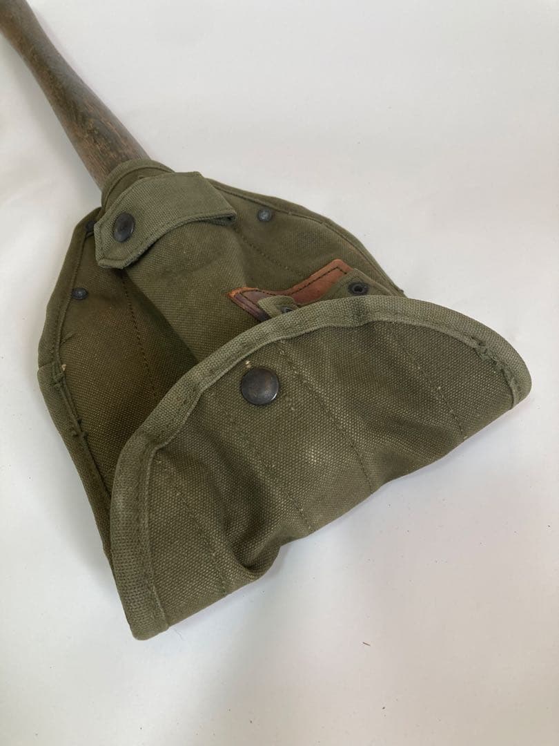 【米軍放出品】折りたたみ式シャベル1953年製