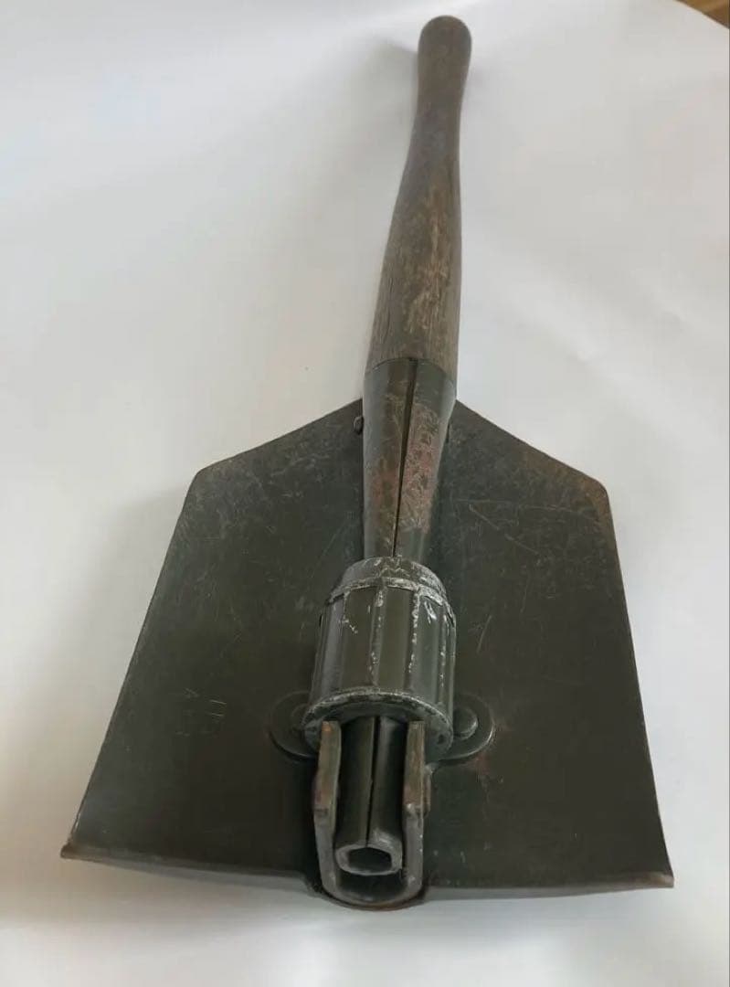 【米軍放出品】折りたたみ式シャベル1953年製