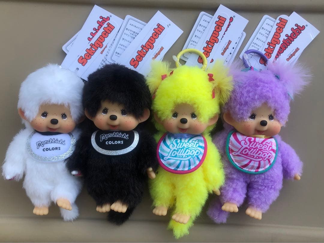 お買得‼️正規品新品タグ付　 入手困難❣️モンチッチぬいぐるみキーチェーン4set！