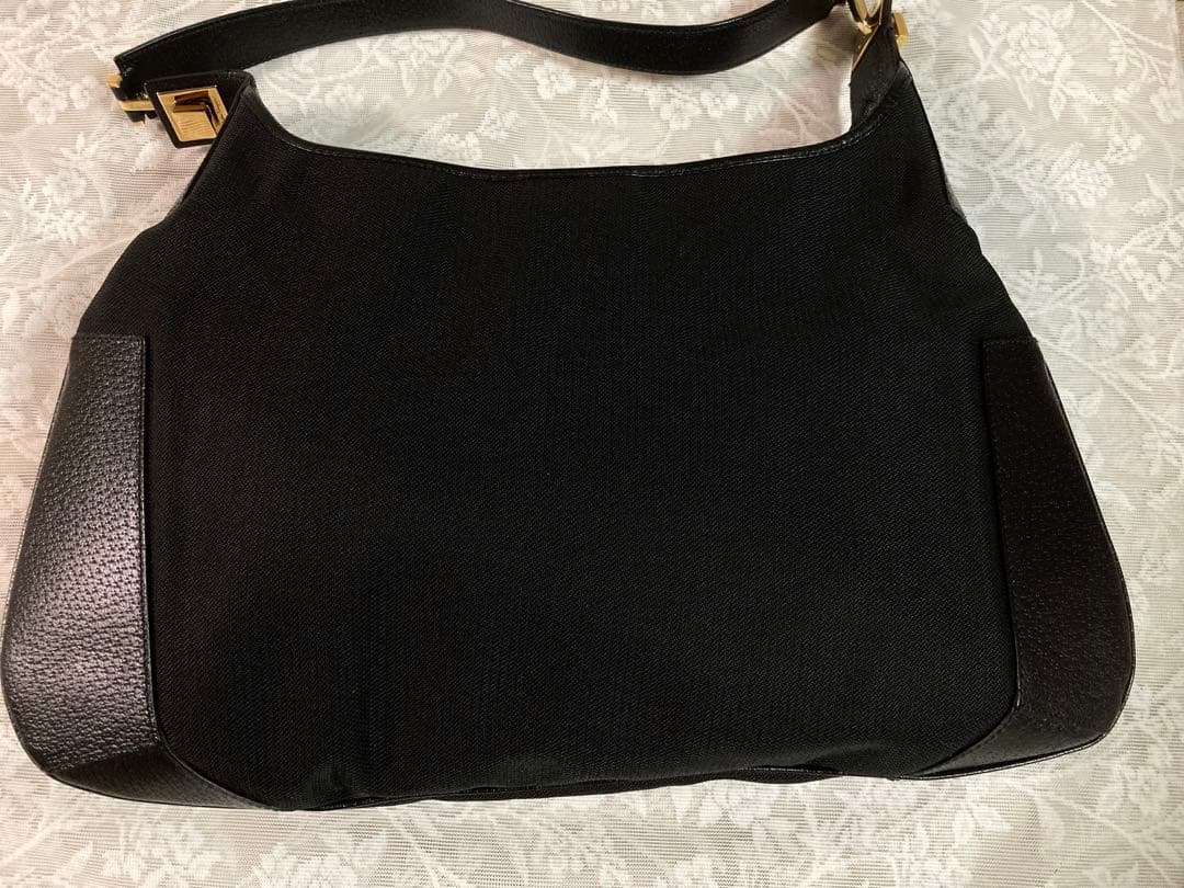 Salvatore Ferragamo ショルダーバッグ 黒BK-1899