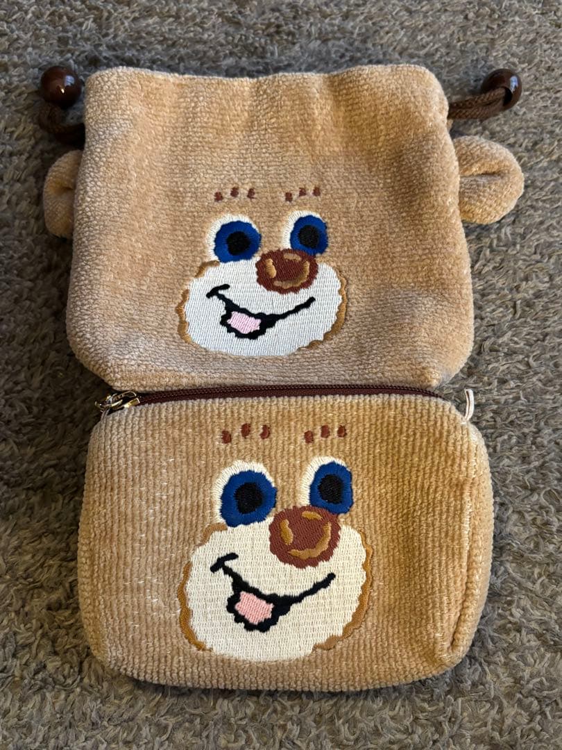 ドアップテディガール　ポーチと 耳付き巾着　セット