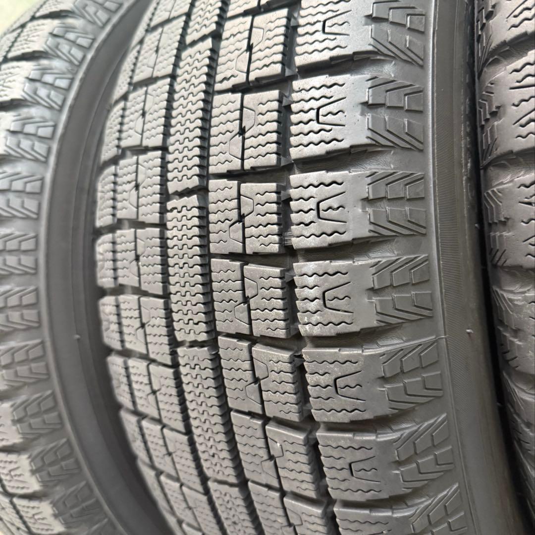 バリ溝！195/65R15 スタッドレスタイヤ 4本セット TOYOタイヤ