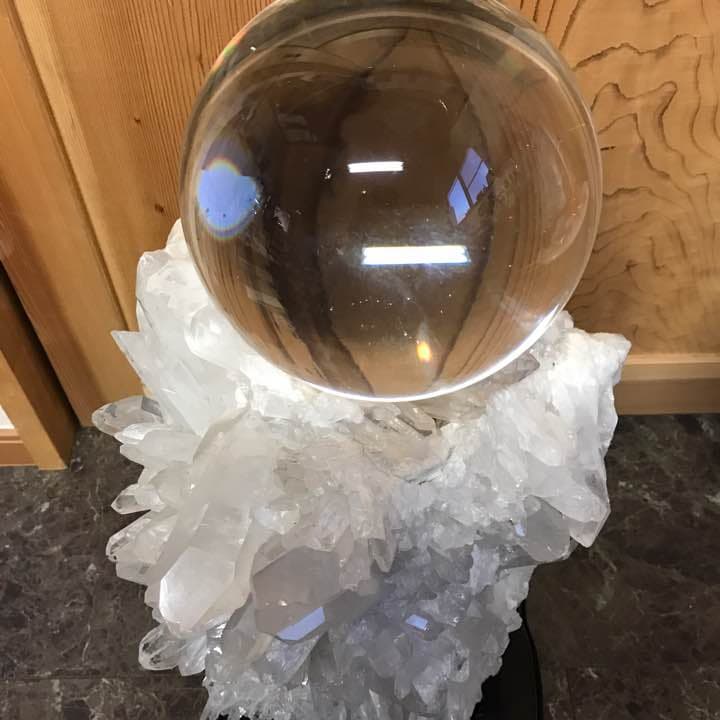 水晶  ガラス大玉付き