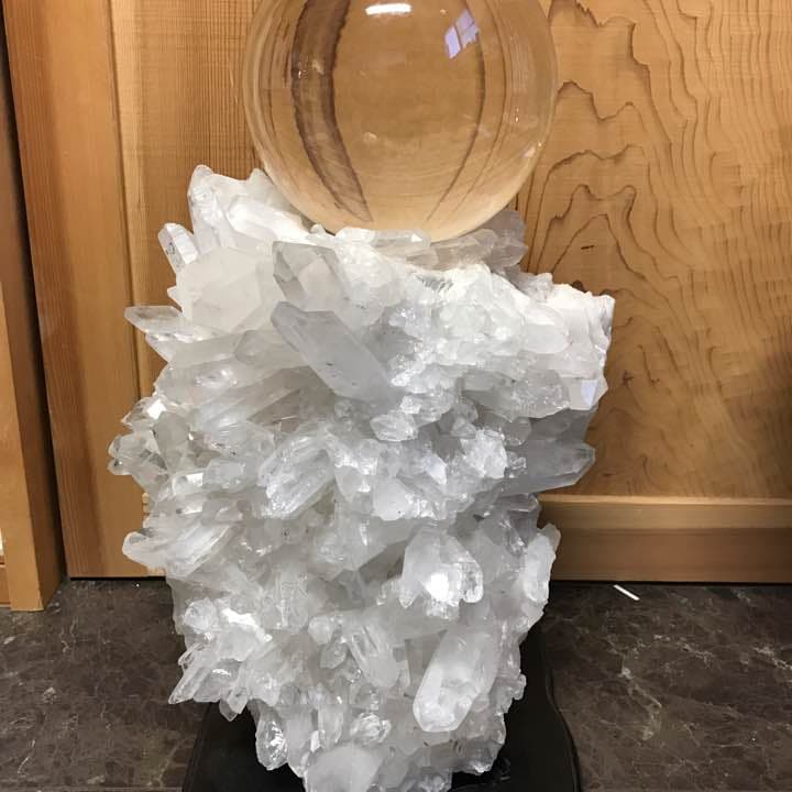 水晶  ガラス大玉付き