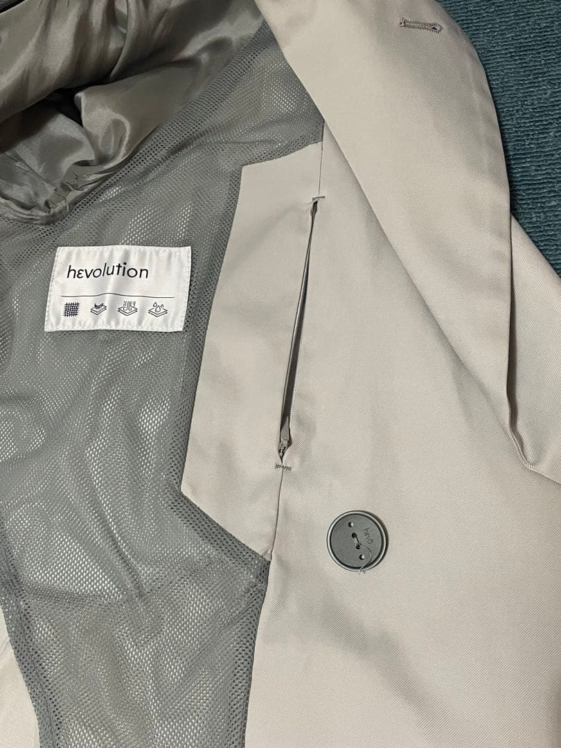 ぴーちゃん HEVO BRINDISI アイスグレータイロッケンコート